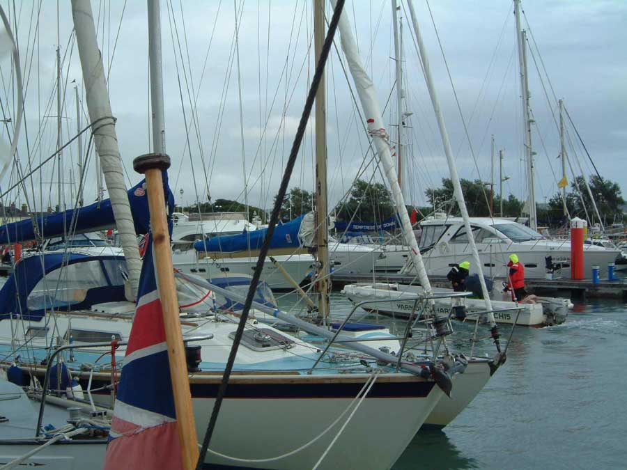 Seasurveys-yacht surveyor- marine-surveyor